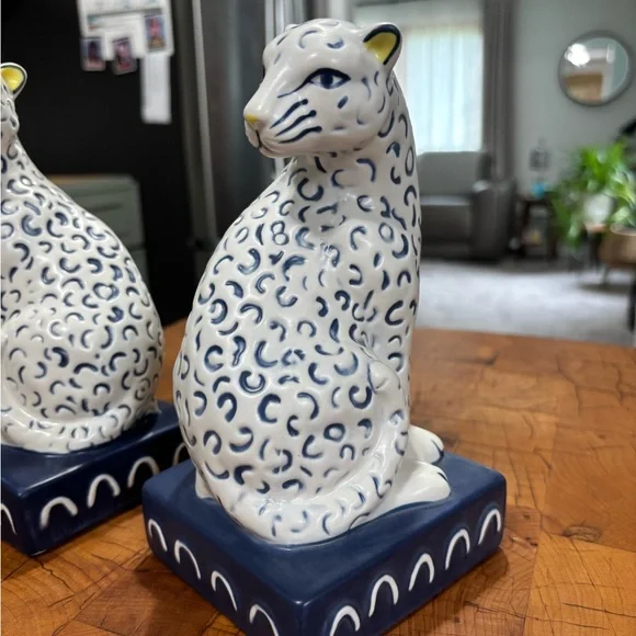 Opalhouse Blue and White Leopard Bookends - Picture 2 of 6